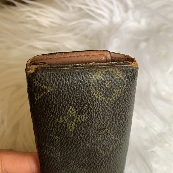 ⚜️Authentic Louis Vuitton Key Holder⚜️ - Picture 3 of 8
